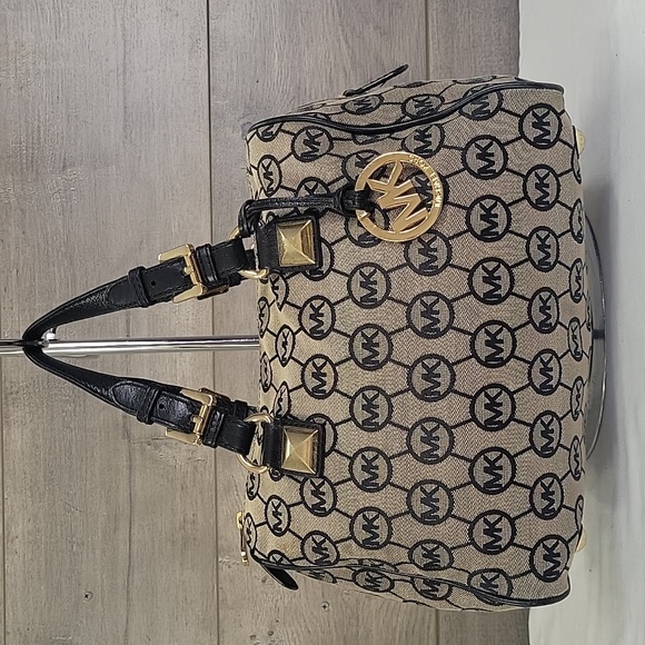 Michael Kors Gray Black Signature Handbag Purse Satchel - Picture 2 of 15